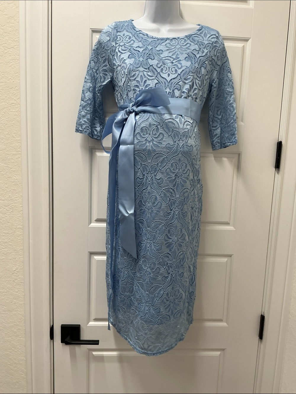 Soft Blue Lace Midi Maternity Dress